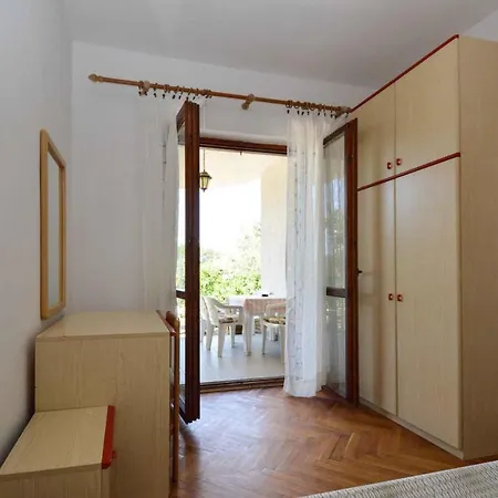 Apartment Silvia By Interhome