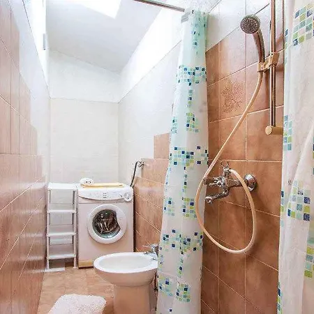 Apartment Silvia By Interhome