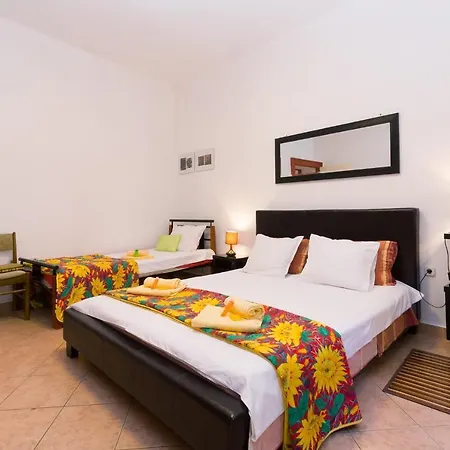 Apartment Silvia By Interhome Pula