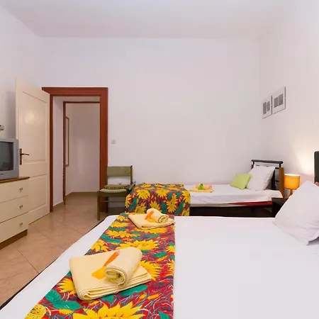 Apartment Silvia By Interhome *