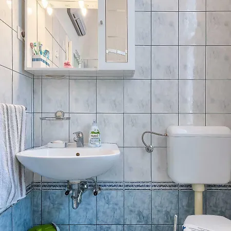 Apartment Silvia By Interhome Pula