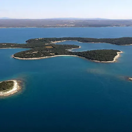 Silvia By Interhome Apartman