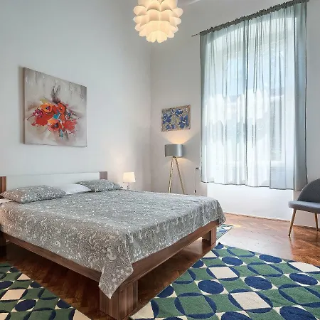 Apartman Silvia By Interhome Póla