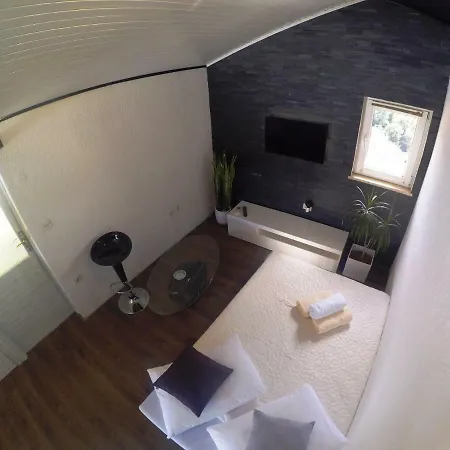 Apartment Silvia By Interhome * Pula