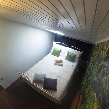 Silvia By Interhome Apartament *