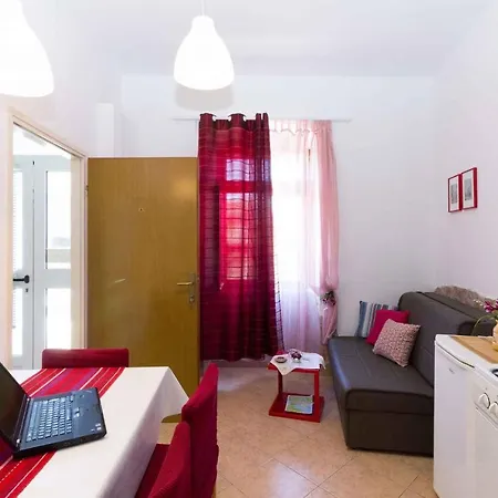 Apartament Silvia By Interhome *
