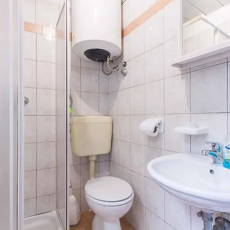 Silvia By Interhome Apartament Pula