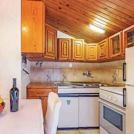 Silvia By Interhome Apartament Pula