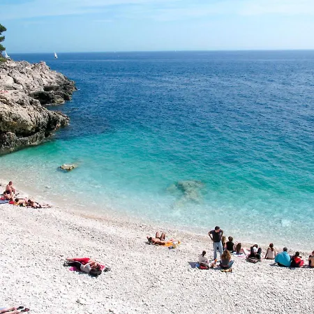 Silvia By Interhome Apartament