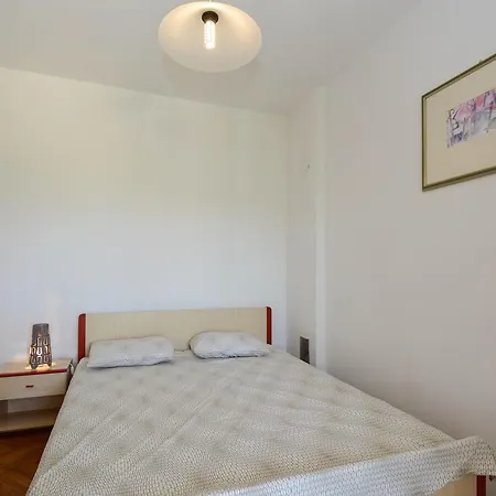 Apartament Silvia By Interhome