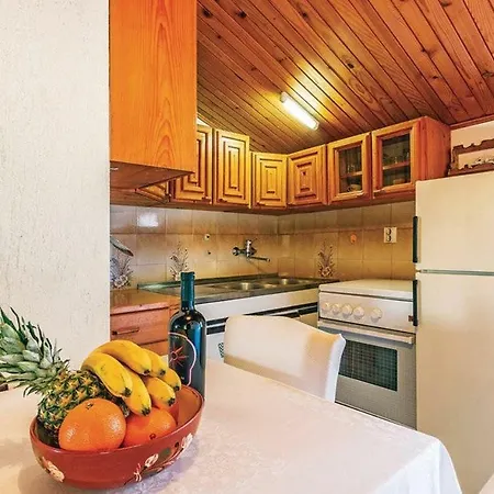 Apartament Silvia By Interhome Pula