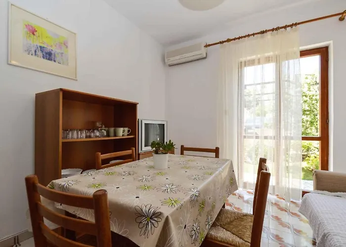 Silvia By Interhome Appartement *