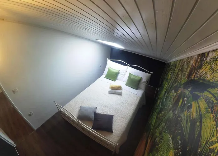 Silvia By Interhome Apartamento *