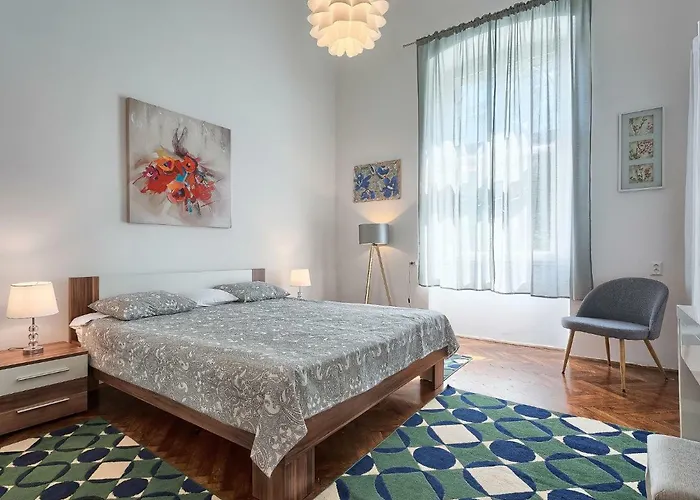 Appartement Silvia By Interhome Pula