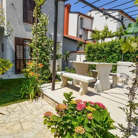 Apartment Silvia By Interhome * Pula