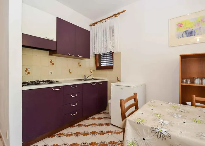 Apartment Silvia By Interhome * Pula