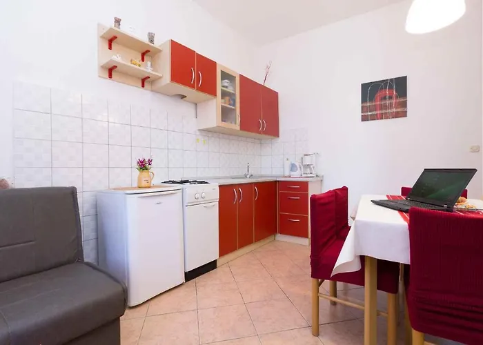 Apartment Silvia By Interhome