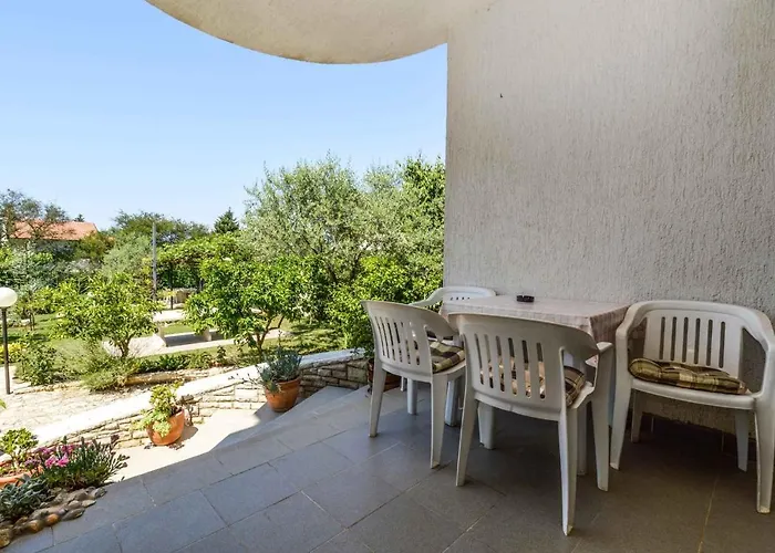 Apartment Silvia By Interhome