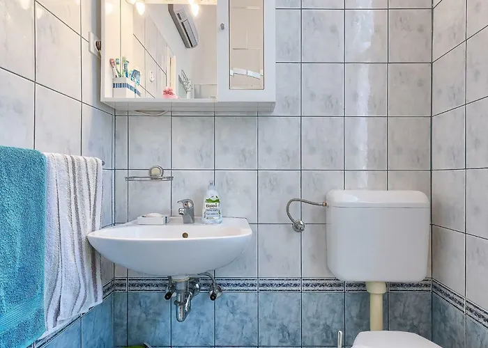 Apartment Silvia By Interhome Pula