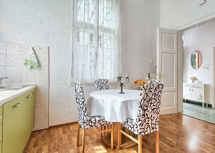 Apartment Silvia By Interhome