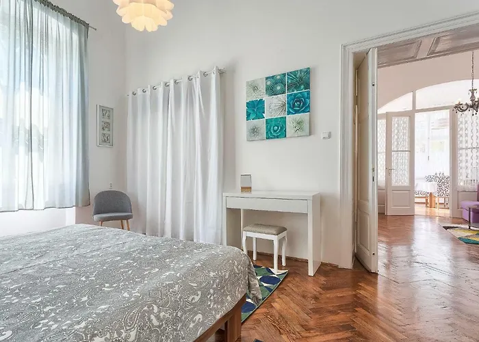 Apartment Silvia By Interhome Apartman