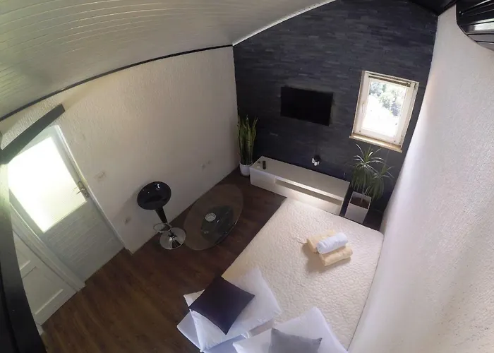 Apartment Silvia By Interhome * Pula